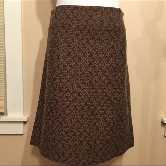 Express Dresses & Skirts - NWOT Express studio A line structured skirt